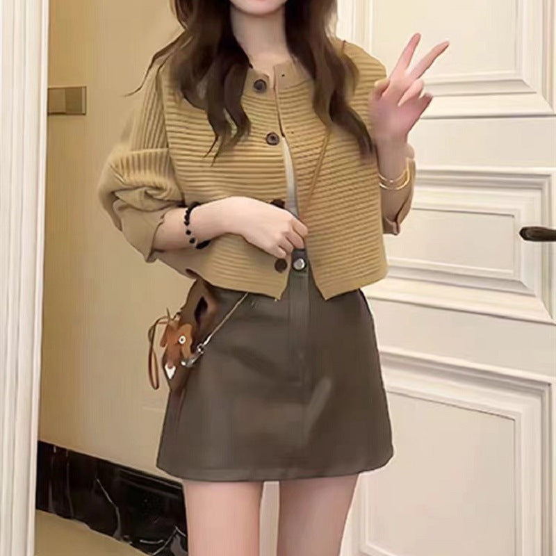 Knitted cardigan sweater jacket for women