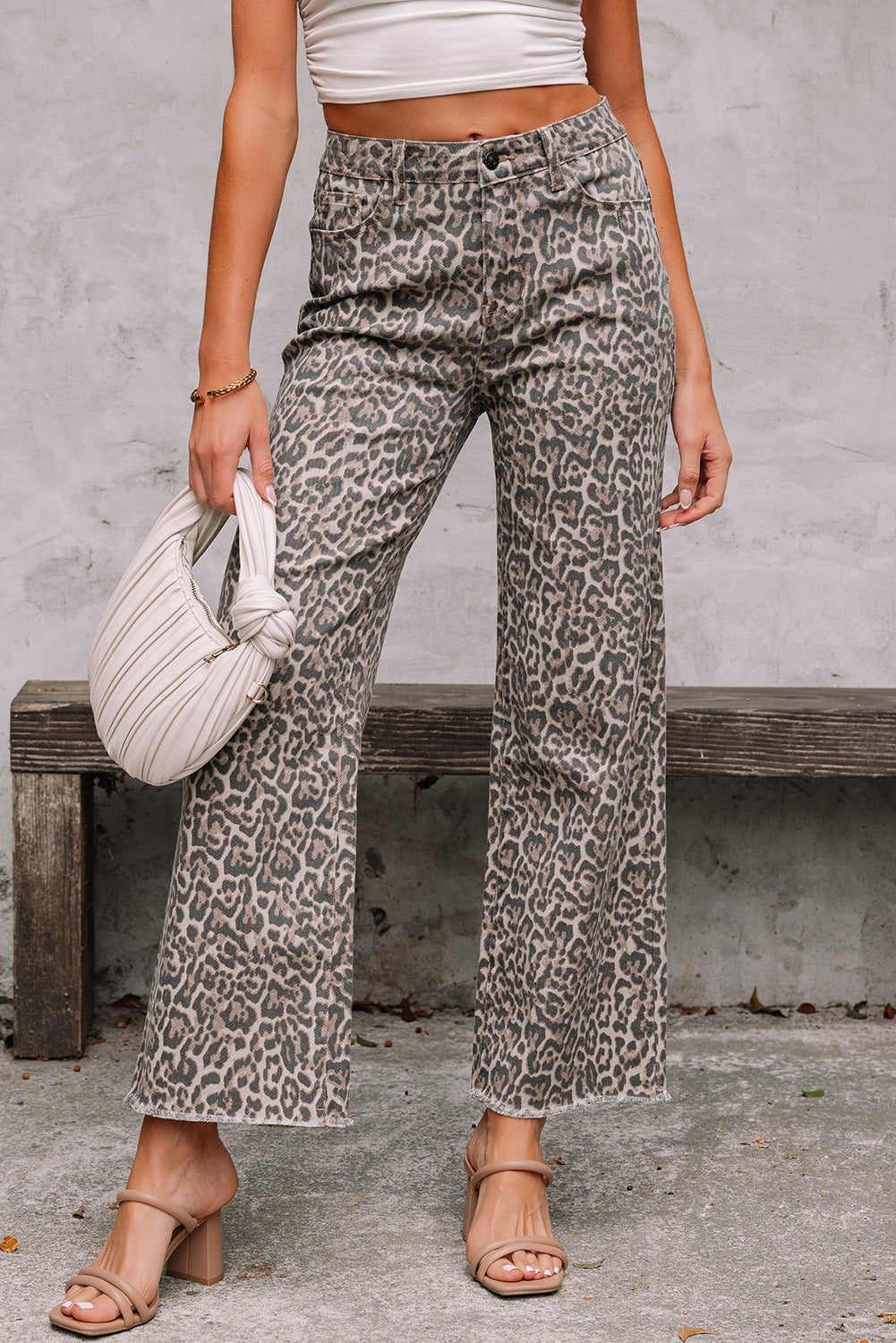 Empty Screen Apple Brianna Leopard Print Wide Leg Jeans – MTGH & SON