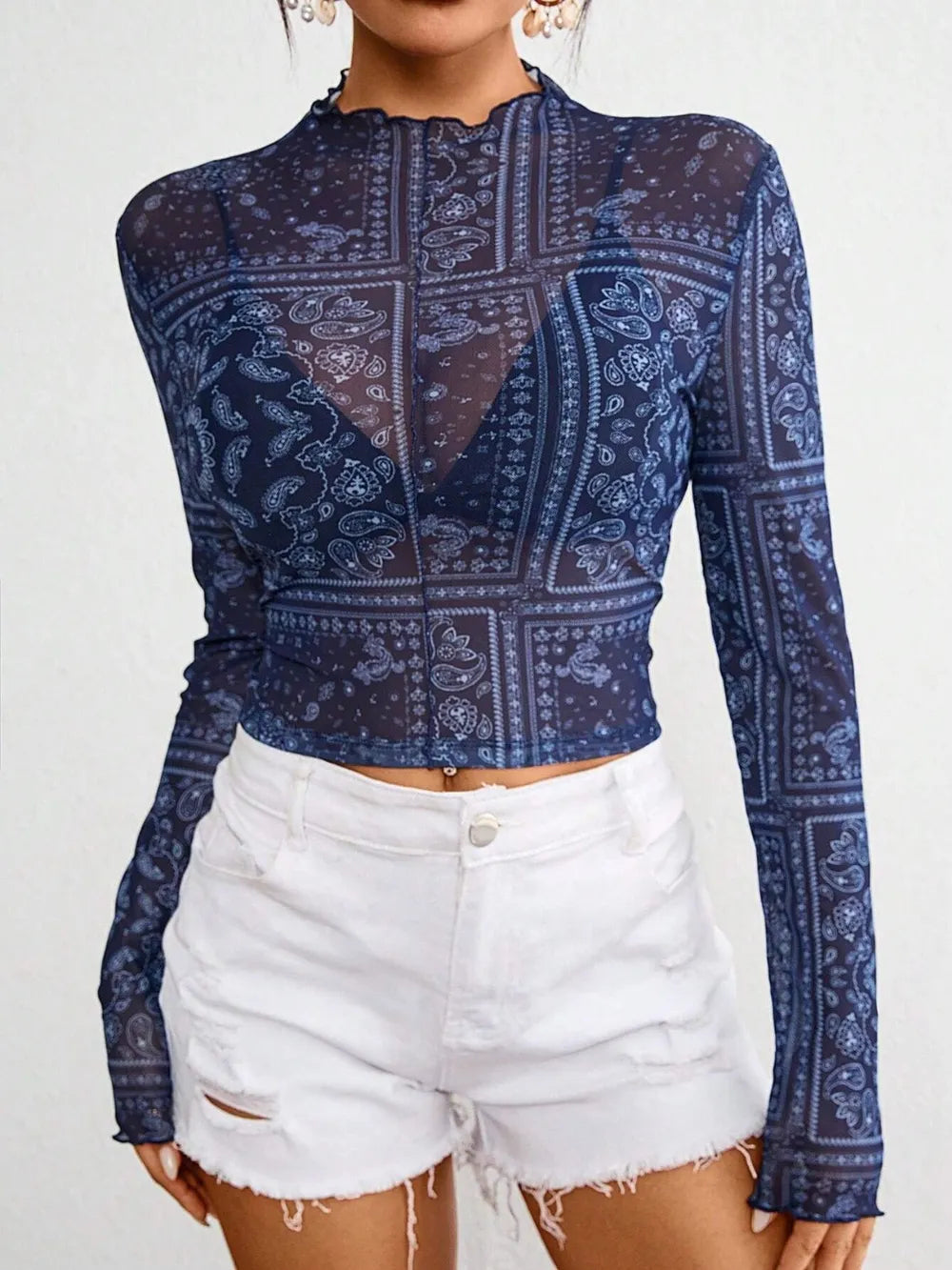 Blusa transparente de cuello alto y manga larga para mujer - foto 6